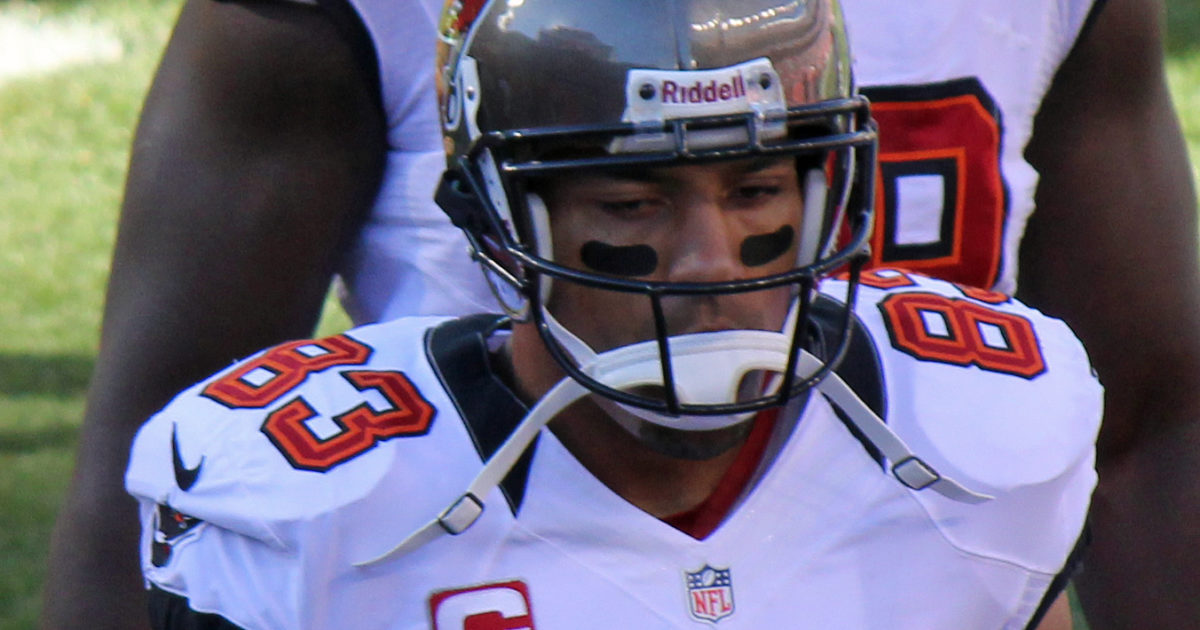 Vincent Jackson Dead: Former Tampa Bay Buccaneers Player Dies at 38