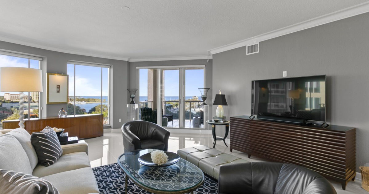 Captivating History of Florencia Luxury Condominium with Exquisite Tampa Bay Views