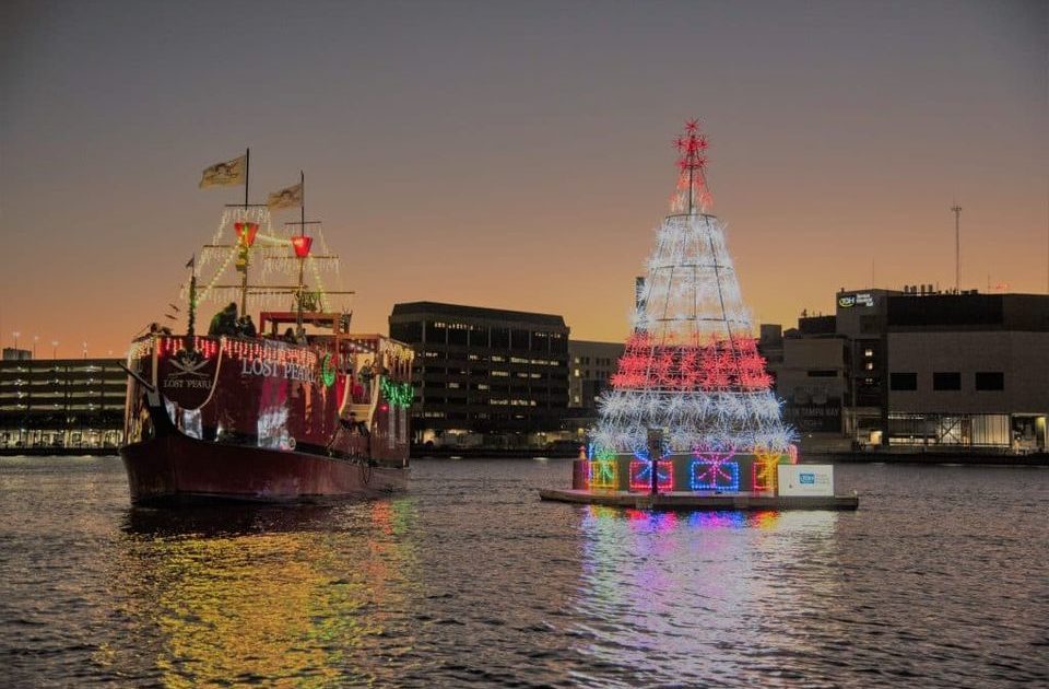Holiday Lighted Boat Parade • St Pete Catalyst