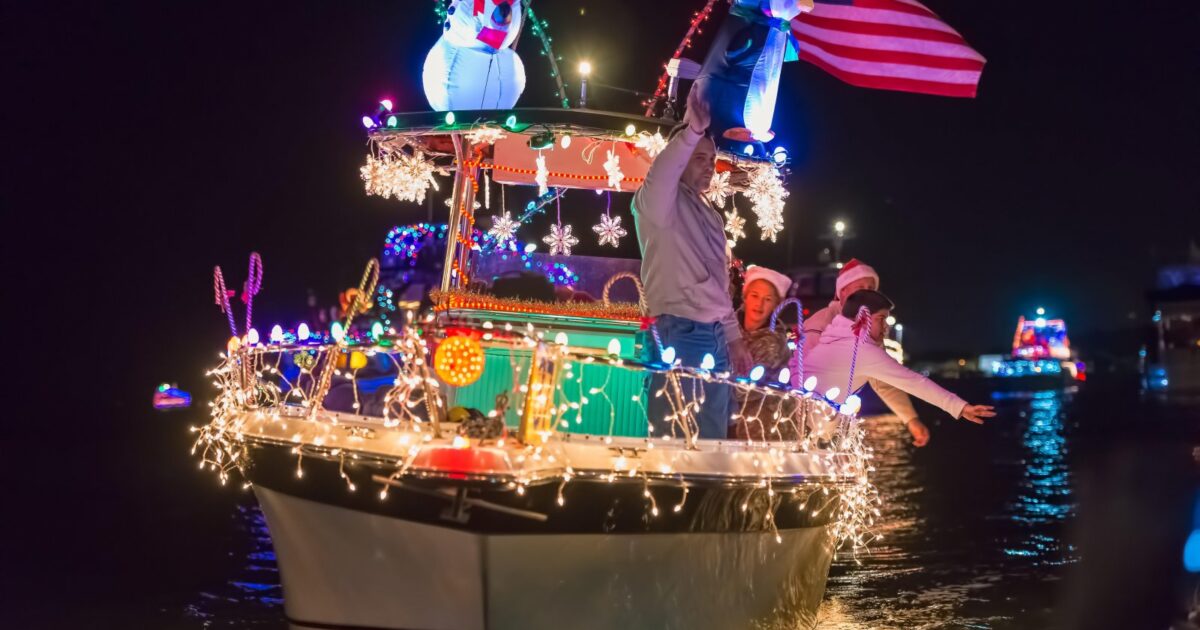 Downtown St. Pete Lighted Boat Parade • St Pete Catalyst