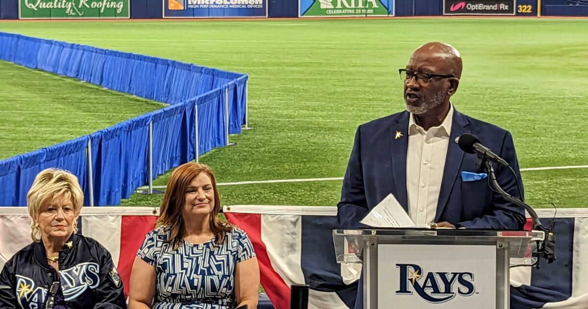 Fans react to Tampa Bay Rays' new stadium plans in St. Pete 