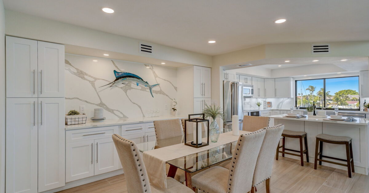 Waterfront Condo on the Grand Canal