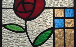 Mackintosh Rose Glass Class
